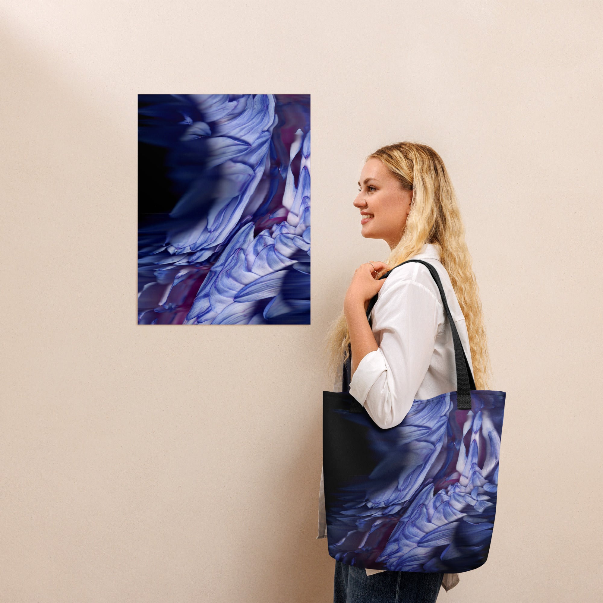 Stellar Dahlia Scanner Art Tote Bag